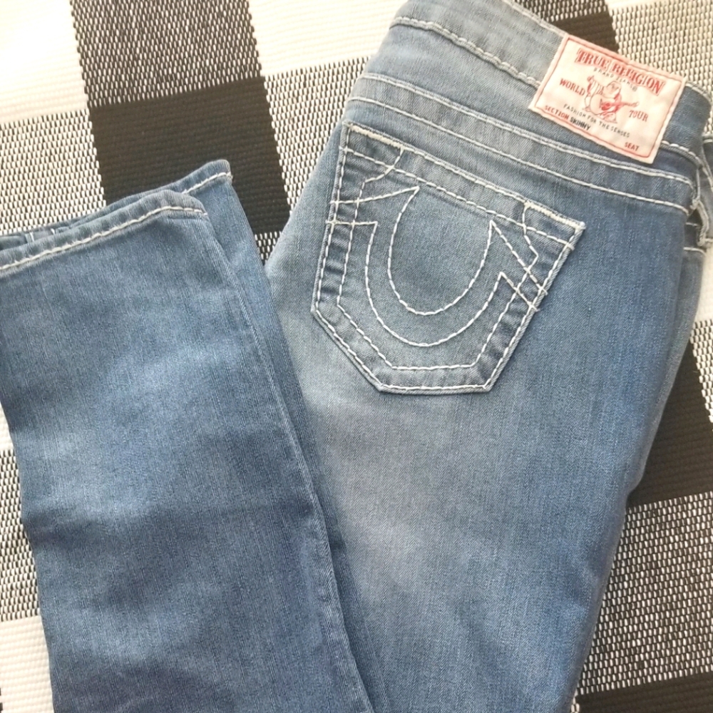 True Religion size 30 RN# 112790 CA# 57414